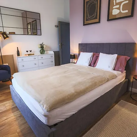 Touri - Touri Alpesi Birtok Apartament *