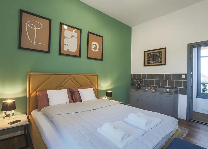 Touri - Touri Alpesi Birtok